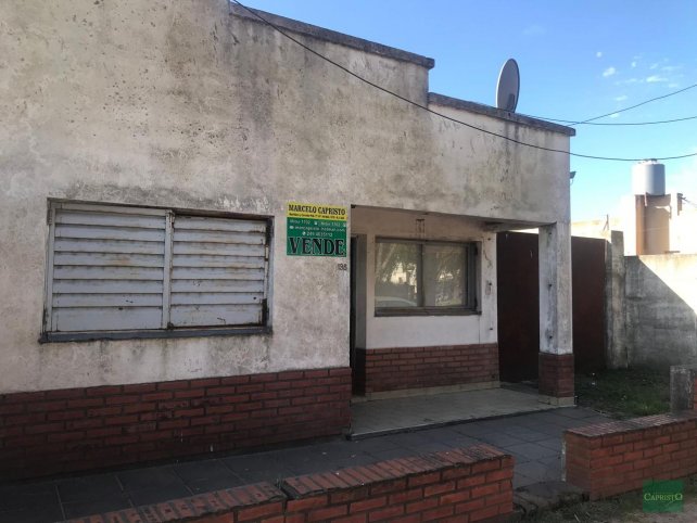 Casa 1 dorm, lote 10x65