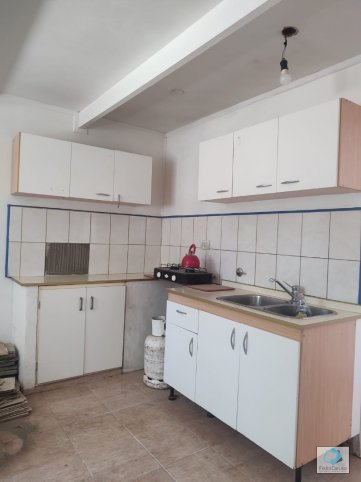 Casa en venta 4 amb, 70m² con garage — Cacharí