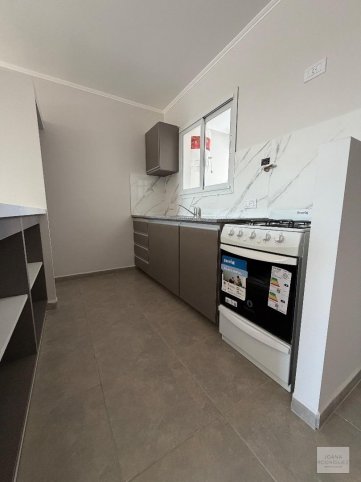 Depto 1 baño, 40m² en Constitución 1300