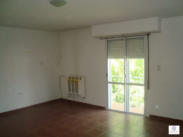 Depto 1 dorm, 44m² en planta alta — Arana al 1500