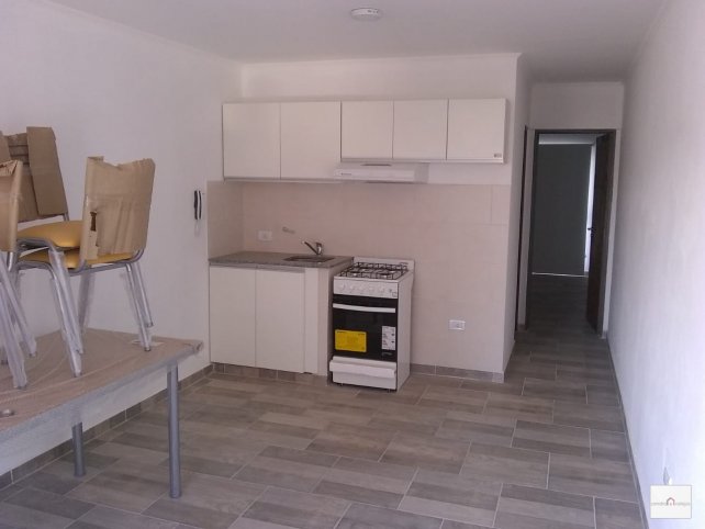 Depto 1 dorm, 40m² en primer piso — Machado y Chacabuco