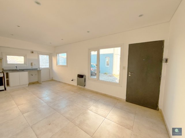 Depto 1 dorm, 64m² con cochera — Primera Junta