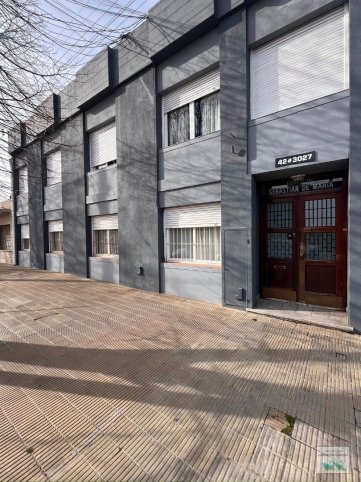 Depto 3 dorm, 74m² en planta baja — Necochea