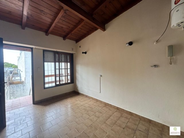 Depto 2 amb, 43m² en Av. España 360, 1er piso
