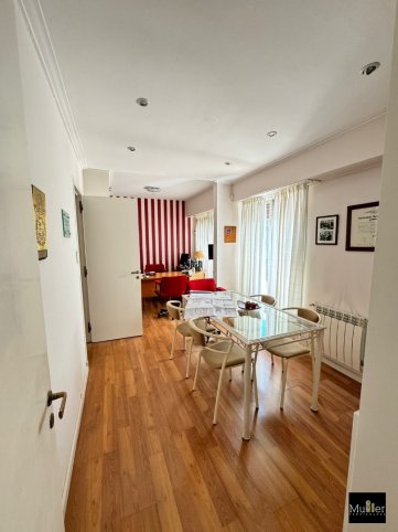 Casa 4 dorm, 387m² con garage — Belgrano al 1600