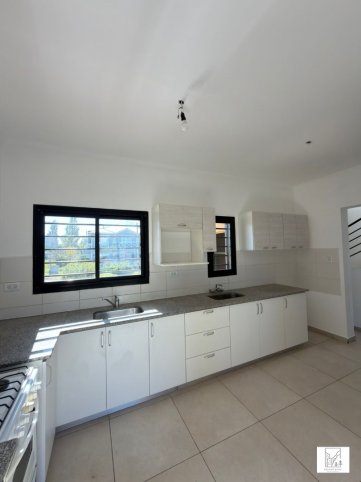 Casa 3 dorm, 115m² en Punto Tandil — Apta Crédito