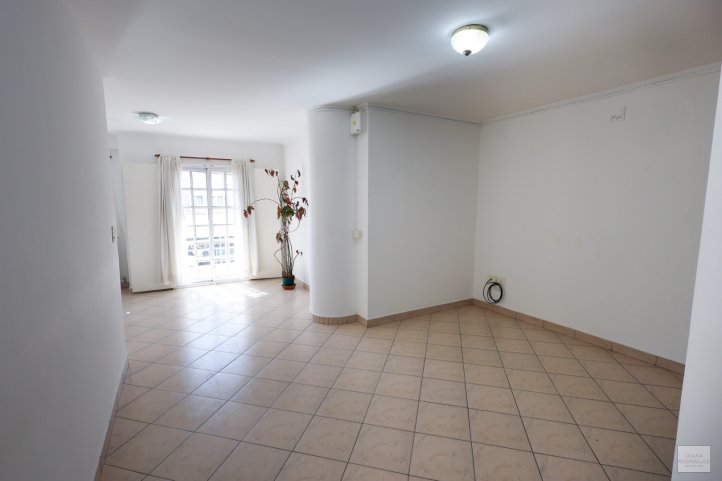 Depto 2 dorm, 69m² con 2 cocheras — Alem 566
