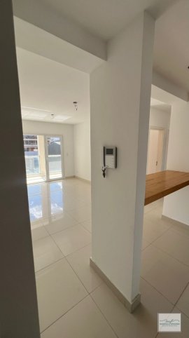 Depto en Venta 1 dorm, 54m² con cochera — Maipu 900