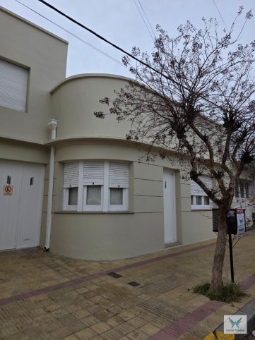 Casa en Venta ALEM 1100, 169m², 3 dorm, 3 baños, garage — Zona Centro