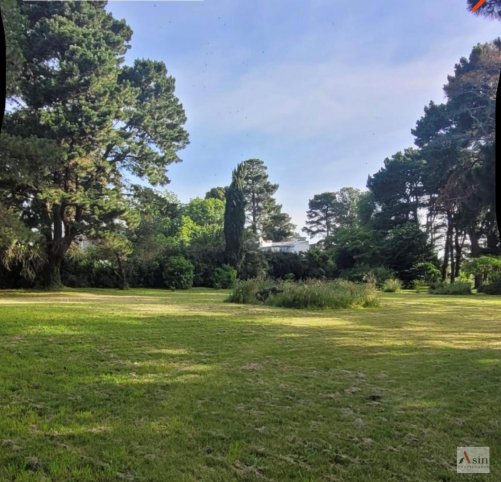 Lote en Venta en Navarro y Santa Cruz