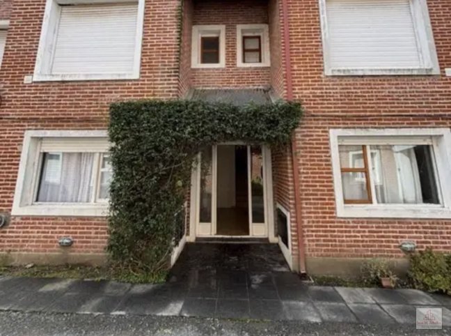 Depto en Venta 2 dorm, 67m² con cochera — Belgrano 132