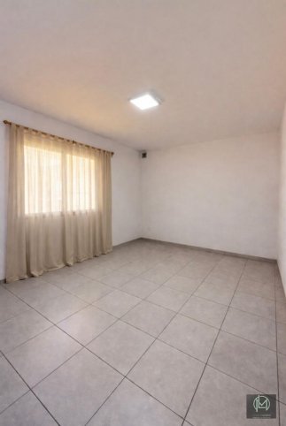 Casa en Venta Juan b justo 330, 70m², 2 dorm, 1 baño, esquina
