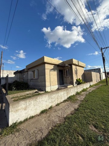 Casa en Venta Juan b justo 330, 70m², 2 dorm, 1 baño, esquina