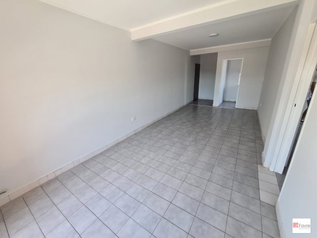 Depto 1 dorm, 54m² en 4° piso con ascensor — 9 de Julio 454
