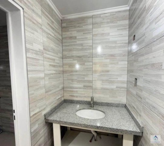 Casa a estrenar en venta, 2 dorm, 2 baños, garage para 2 vehículos — Nigro 3100
