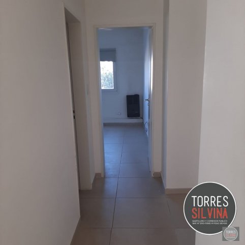 Depto 1 dorm, 40m² semicéntrico con cochera