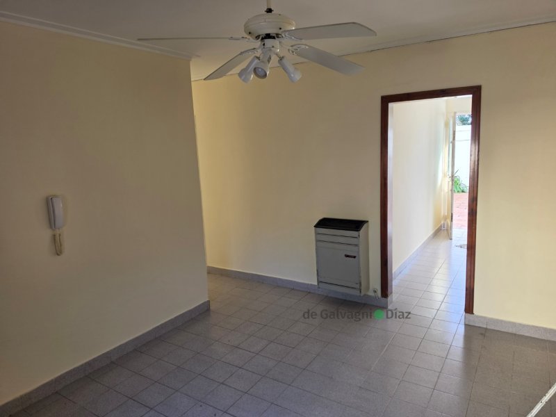 Depto 1 dorm, 55m² en planta baja — 25 de mayo 1472