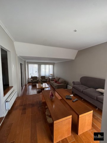 Casa 3 dorm, 80m² con pileta y garage