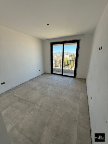 Depto 2 dorm, a estrenar, 2 baños, cochera — Uriburu al 1000