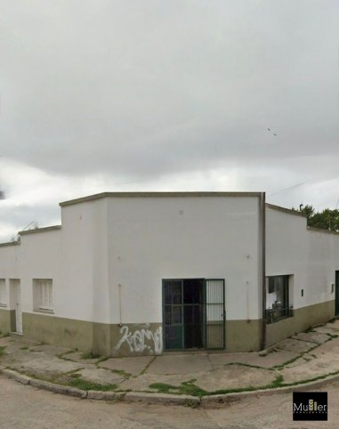 Casa 2 dorm, zona Villa Italia