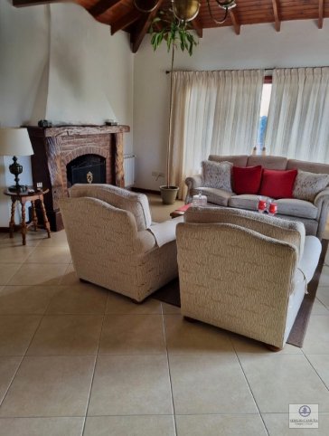 Casa 3 dorm, 350m² en Country Sierras del Tandil con garage