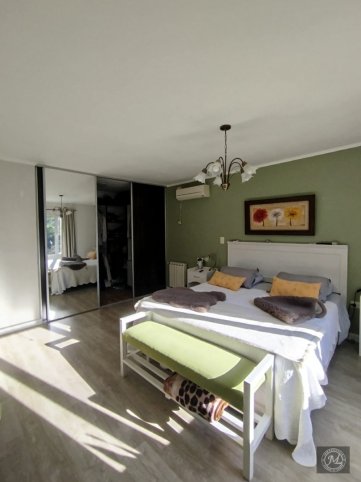 Casa 3 dorm, 174m² en Barrio Residencial El Hornero