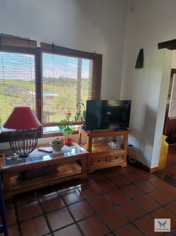 Casa 6 dorm, 228m² con pileta — Peñasco y Giaconi