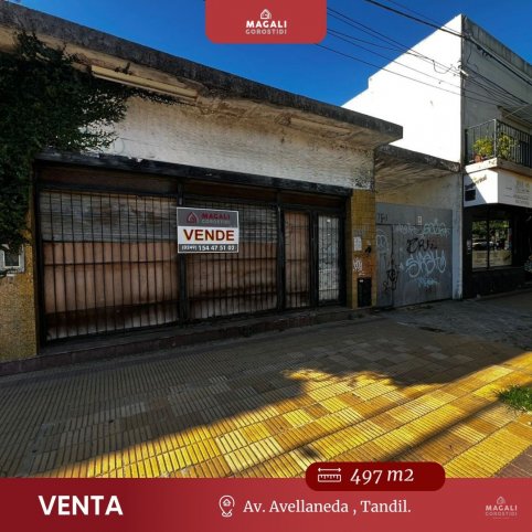Casa con departamento a demoler en VENTA