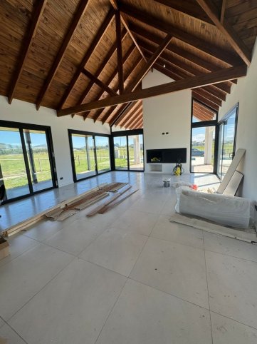 Casa a estrenar en Bº Privado La Vaguada, 190m², 3 dorm, 3 baños, garage