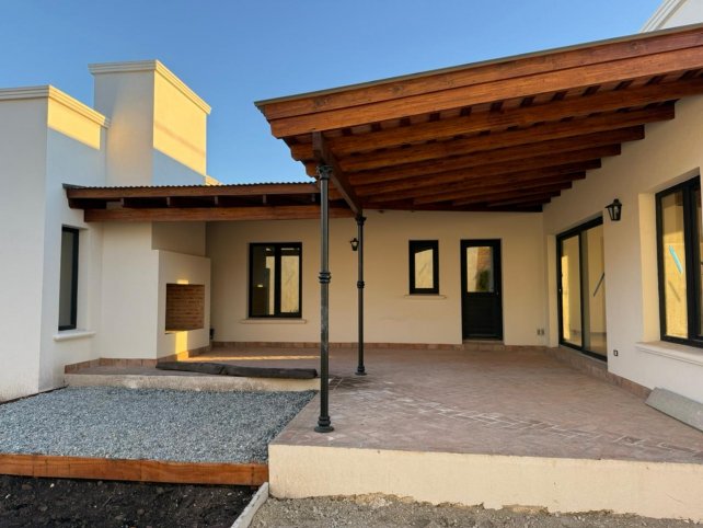 Casa a estrenar 3 dorm, 180m² en Eco Barrio