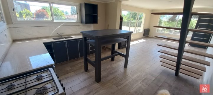 Casa 3 dorm, 175m² en Barrio Golf con garage
