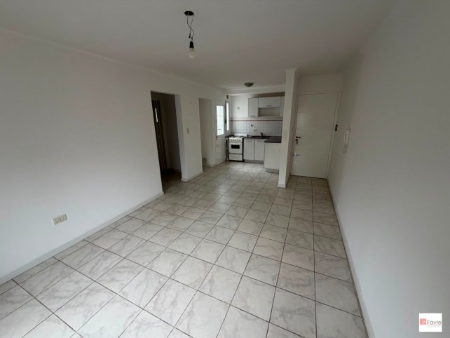 Depto 1 dorm, 40m² en 1° piso — 14 de Julio