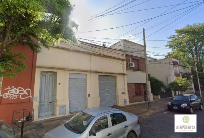 Casa 2 dorm, 379m² en Centro — A reciclar