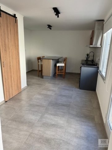 Casa en venta a solo media cuadra del Parque Independencia!!