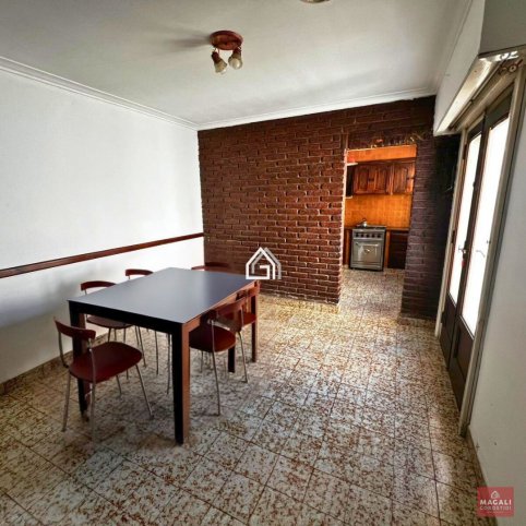 Casa en VENTA San Lorenzo, Tandil 4 Dormitorios 3 Baños