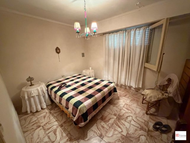 Casa 3 dorm, 200m² con piscina y quincho — Luis Maria Campos