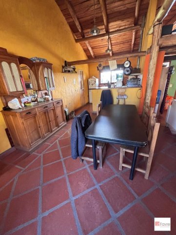 Casa en venta en complejo de cabañas en zona Don Bosco, 4 dorm, 120m²