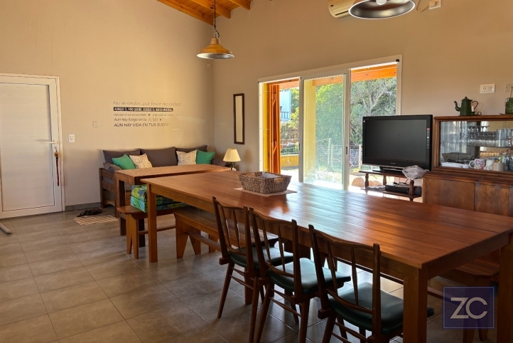 Casa 2 dorm, 612m² en Balneario Orense, cerca de la playa