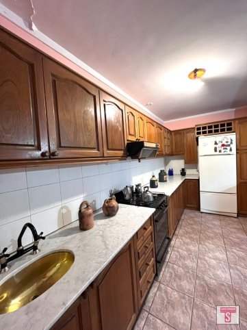 Casa en Venta en María Ignacia Vela, 3 dorm, 3 baños, 280m²
