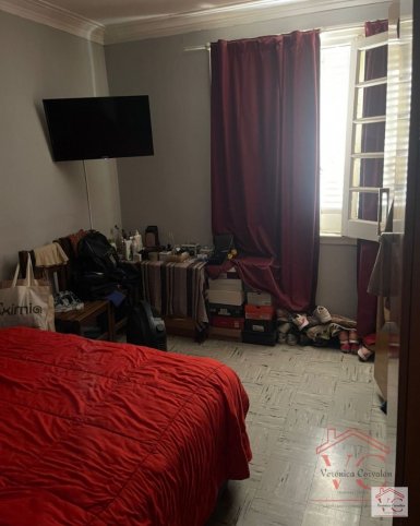Casa a reciclar con 2 locales, 2 dorm, 1 baño, apta crédito
