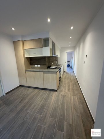 Casa en venta, 3 dorm, 2 baños — Sarmiento y Saavedra