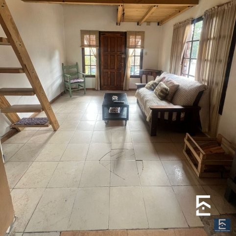 Casa en Venta Los Patos 100, Tandil — 3 dorm, 1 baño, garage