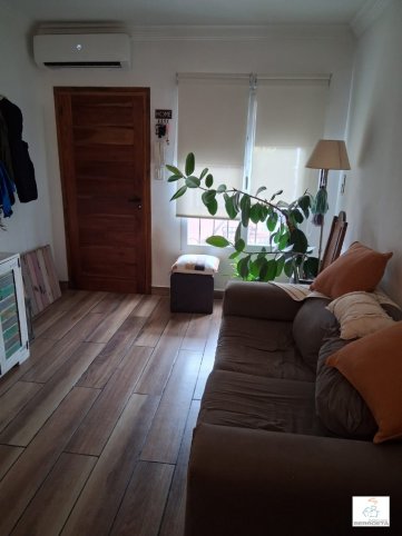 Casa en PH de 2 dorm, 104m² con garage — Sarmiento 1279