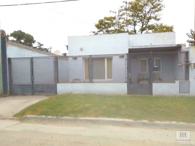 Casa en venta 2 dorm, 140m² — Hipódromo