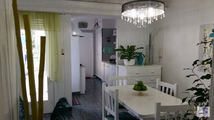 Casa 3 dorm, 230m² en Rauch con garage para 3 autos