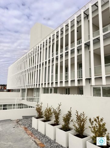 Depto 2 dorm, 102m² con 2 cocheras — Avellaneda 1400