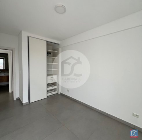 Depto 2 dorm, 130m² en Paz 465 con cochera y pileta
