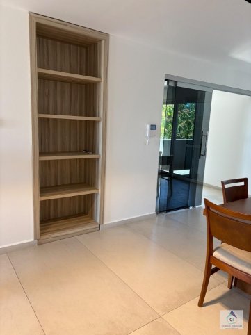 Depto 2 dorm, 2 baños, cochera — Av. Brasil