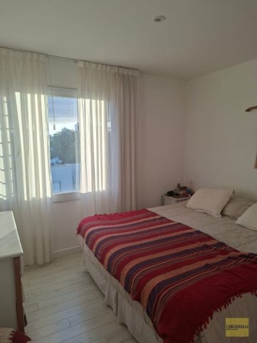 Depto 2 dorm, 2 baños, con cochera y terraza — Calle Belgrano
