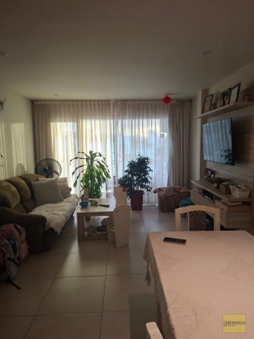 Depto 2 dorm, 2 baños, con cochera y terraza — Calle Belgrano
